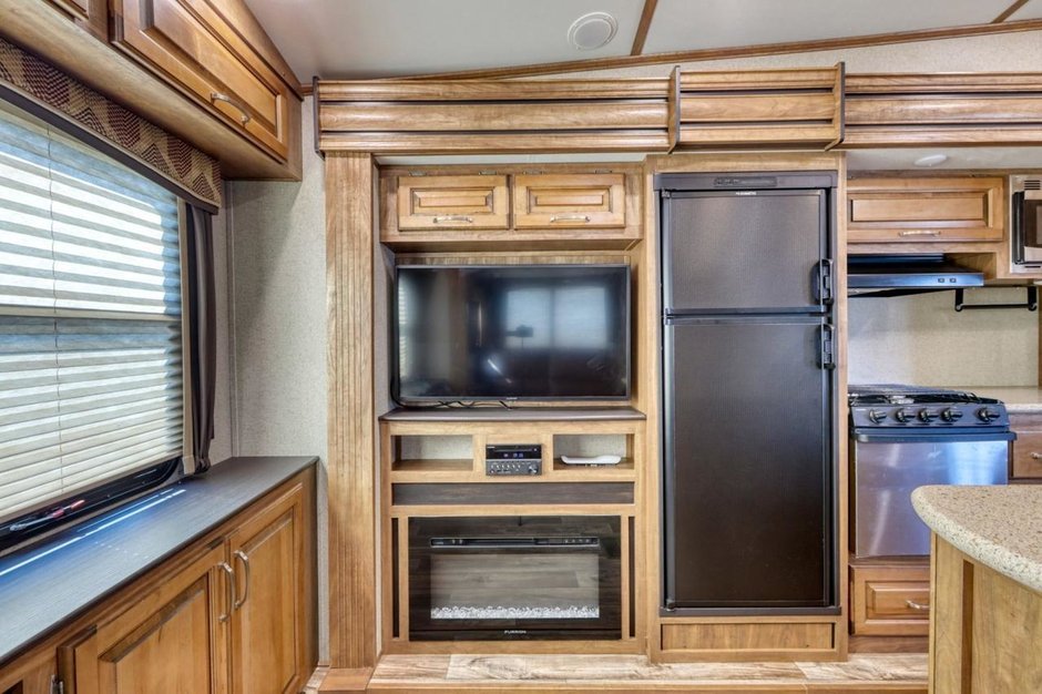 2019 Keystone Super-Lite 296SBH-16