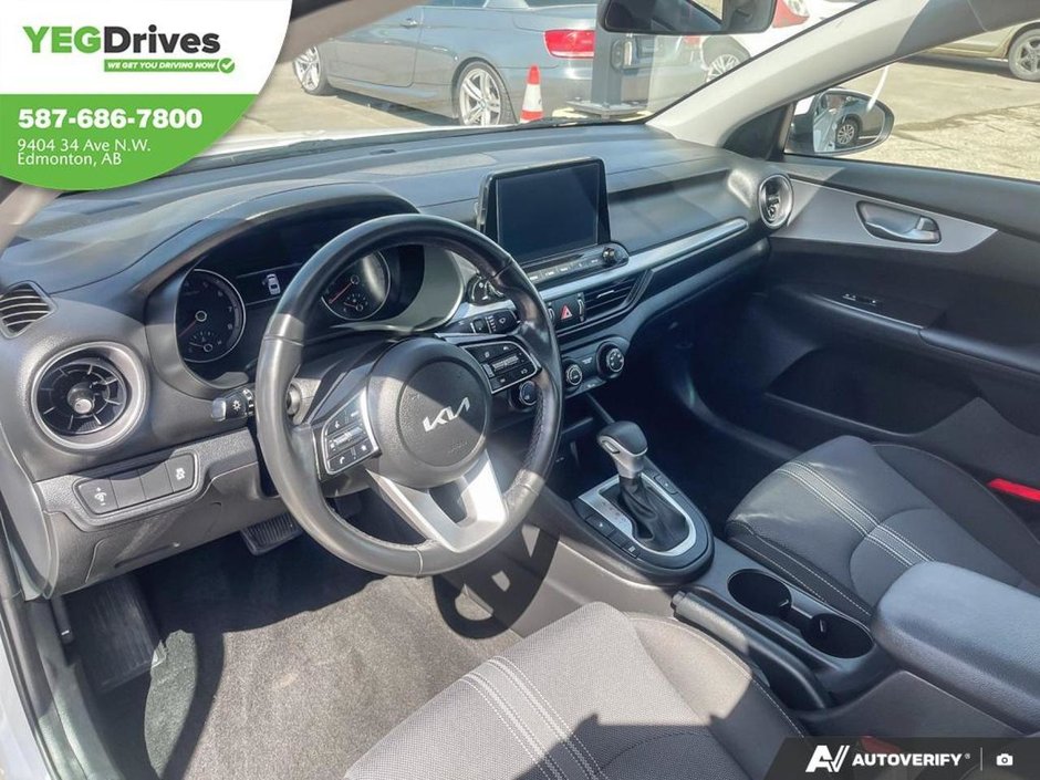 2023 Kia Forte LX-12
