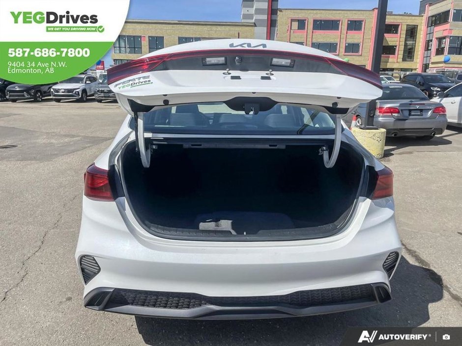 2023 Kia Forte LX-11