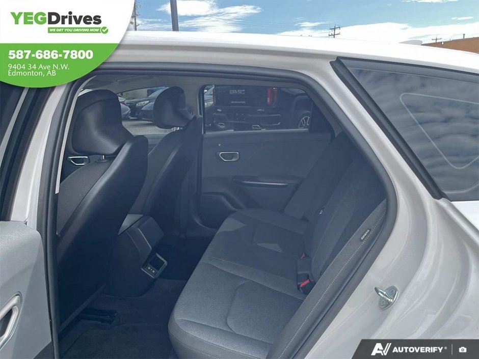 2025 Kia K4 LX-22