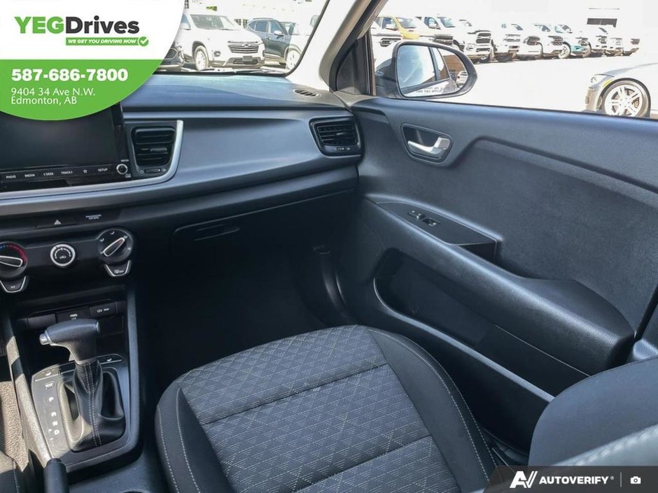 2023 Kia Rio 5-door LX+-24