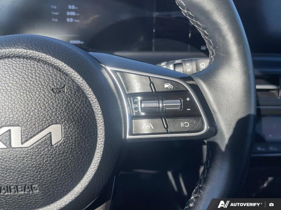 2025 Kia Seltos EX-15