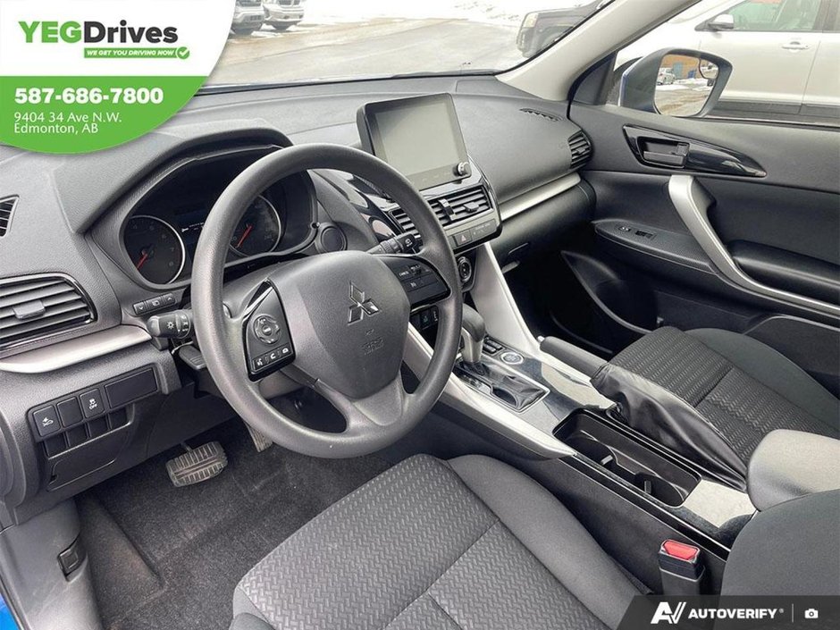 2024 Mitsubishi ECLIPSE CROSS ES-12