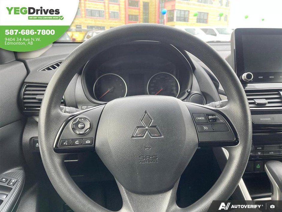 2024 Mitsubishi ECLIPSE CROSS ES-13