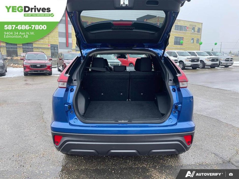 2024 Mitsubishi ECLIPSE CROSS ES-11