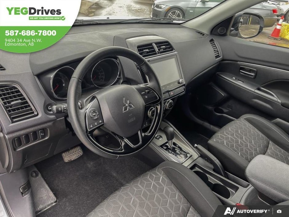 2024 Mitsubishi RVR SE-12