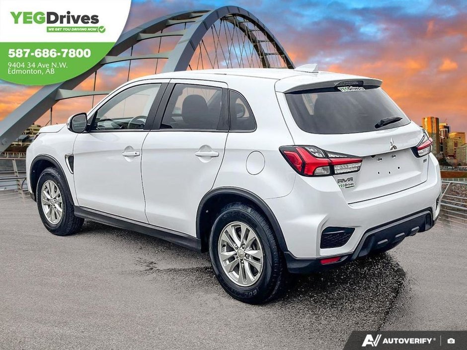 2024 Mitsubishi RVR SE-3