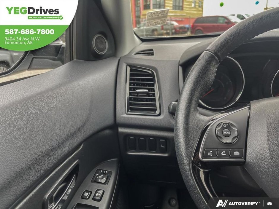 2024 Mitsubishi RVR SE-16