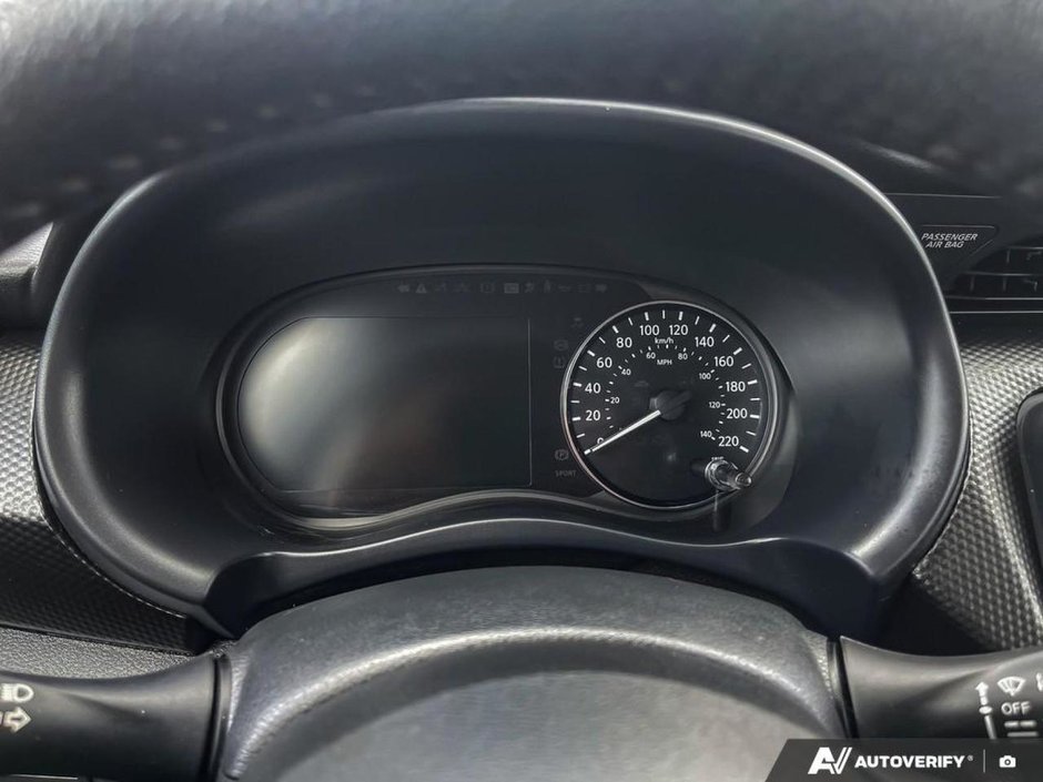2025 Nissan Kicks Play SV-14