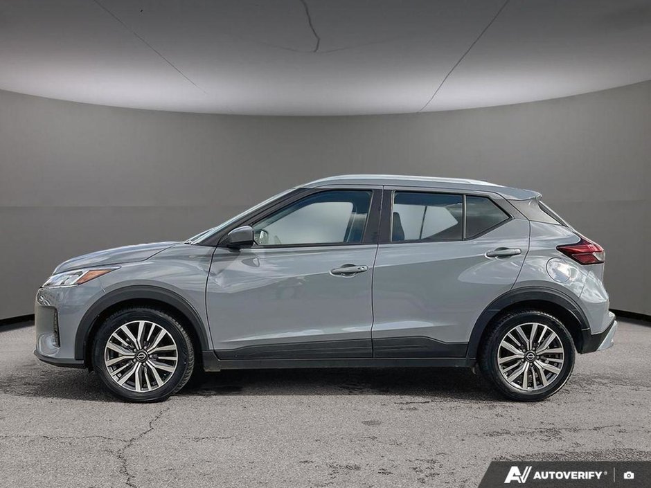 2025 Nissan Kicks Play SV-2