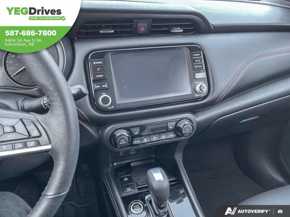 2024 Nissan Kicks SR PREMIUM-18