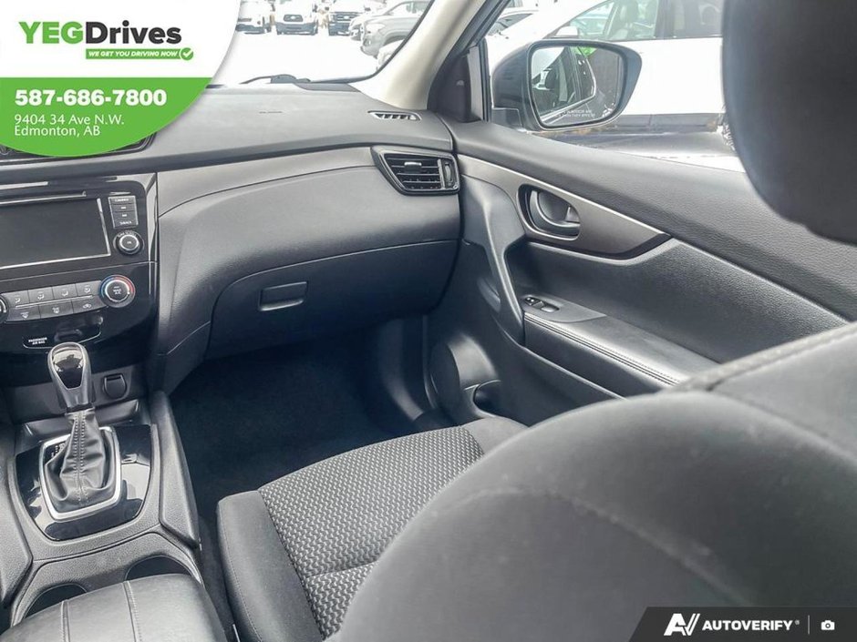 2023 Nissan Qashqai S-24