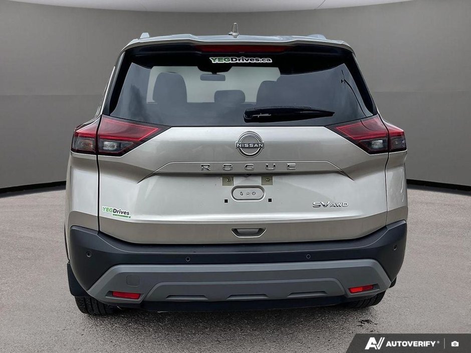 2023 Nissan Rogue SV Moonroof-4