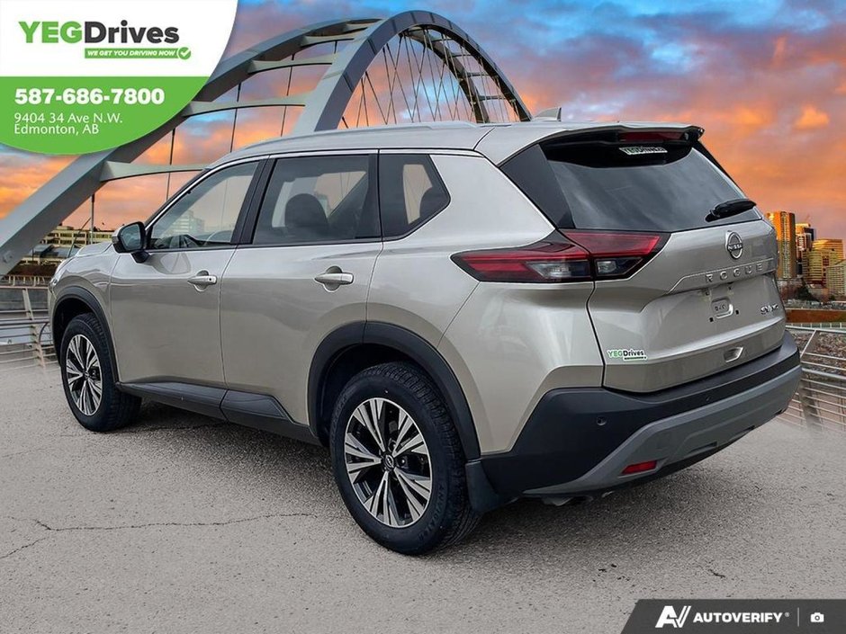 2023 Nissan Rogue SV Moonroof-3
