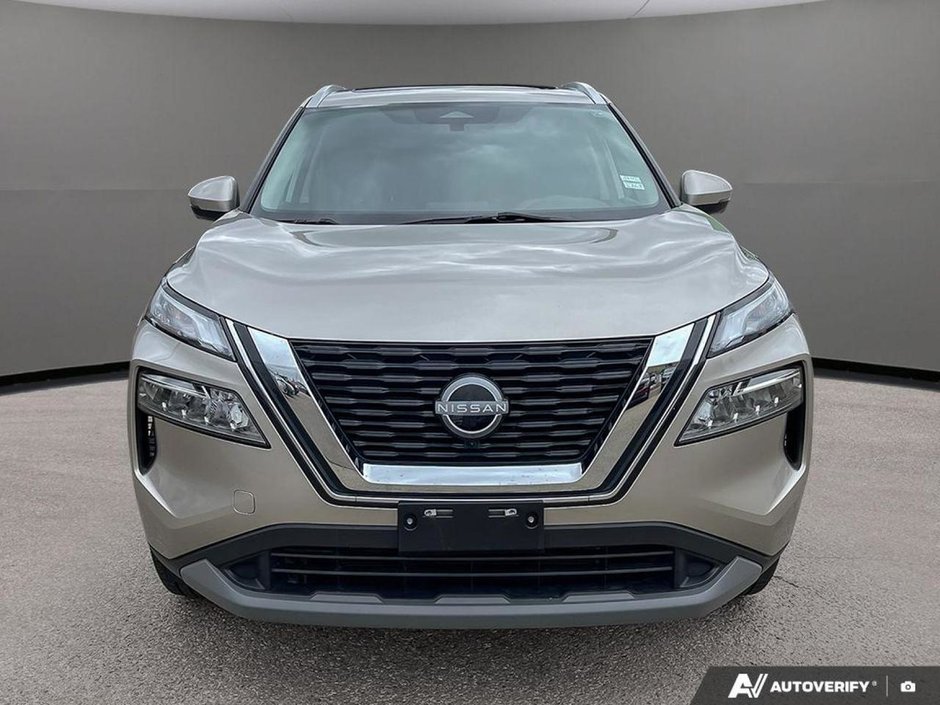 2023 Nissan Rogue SV Moonroof-1