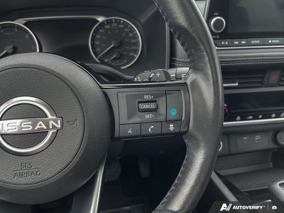 2023 Nissan Rogue SV Moonroof-15