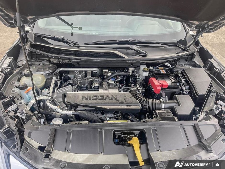 2025 Nissan Rogue S-9