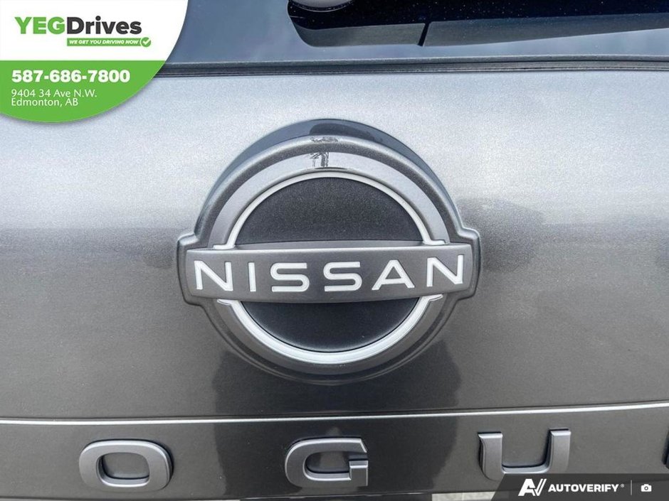 2025 Nissan Rogue S-8