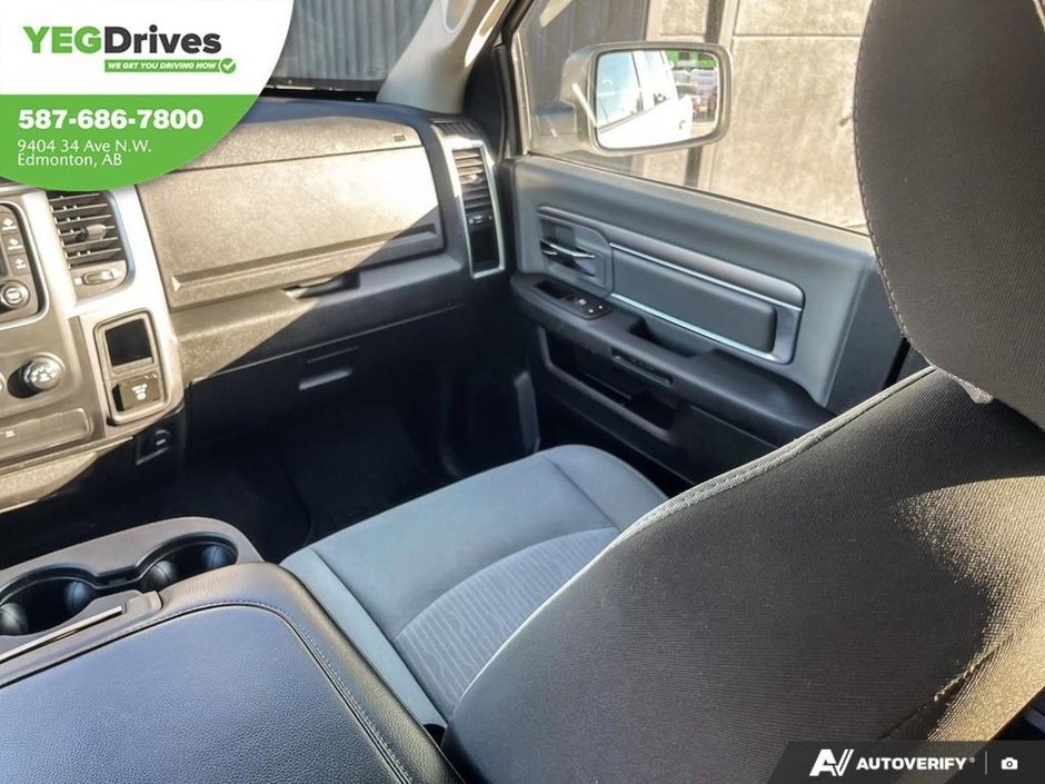 2022 Ram 1500 Classic SLT-24