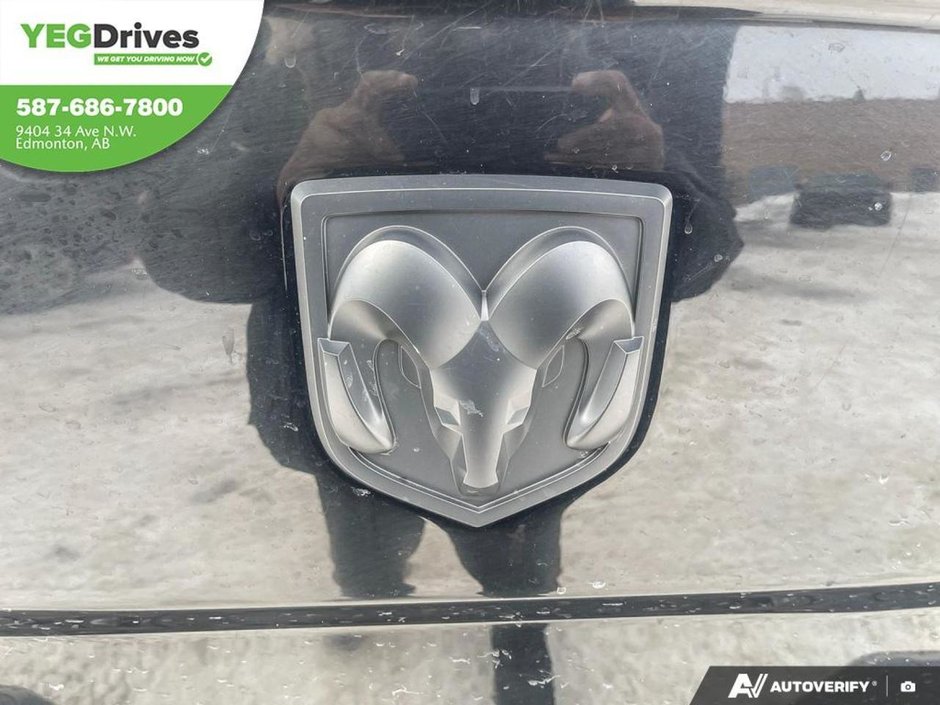 2022 Ram 1500 Classic Warlock-8