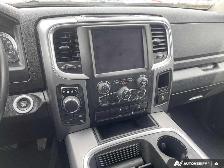 2022 Ram 1500 Classic SLT-18