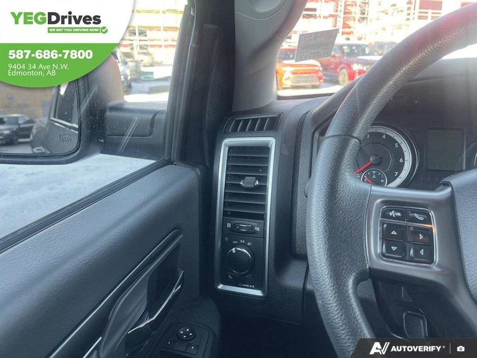 2023 Ram 1500 Classic SLT-16