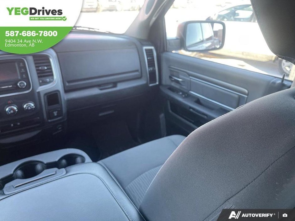 2023 Ram 1500 Classic SLT-24