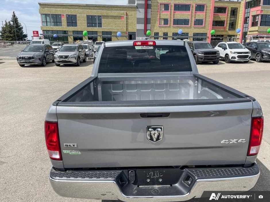 2023 Ram 1500 Classic SLT-11
