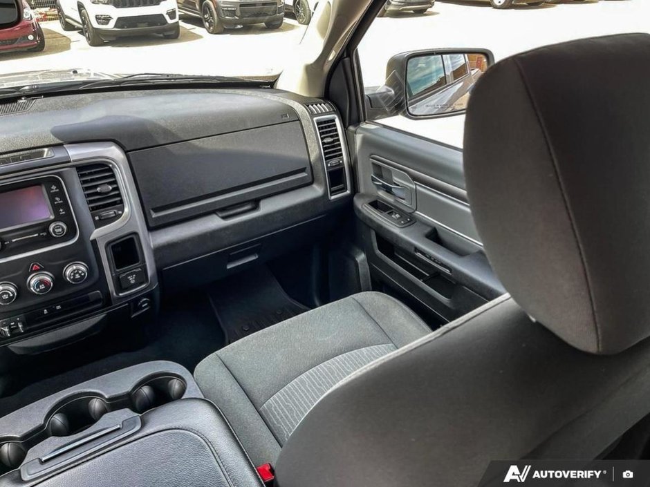 2023 Ram 1500 Classic SLT-24