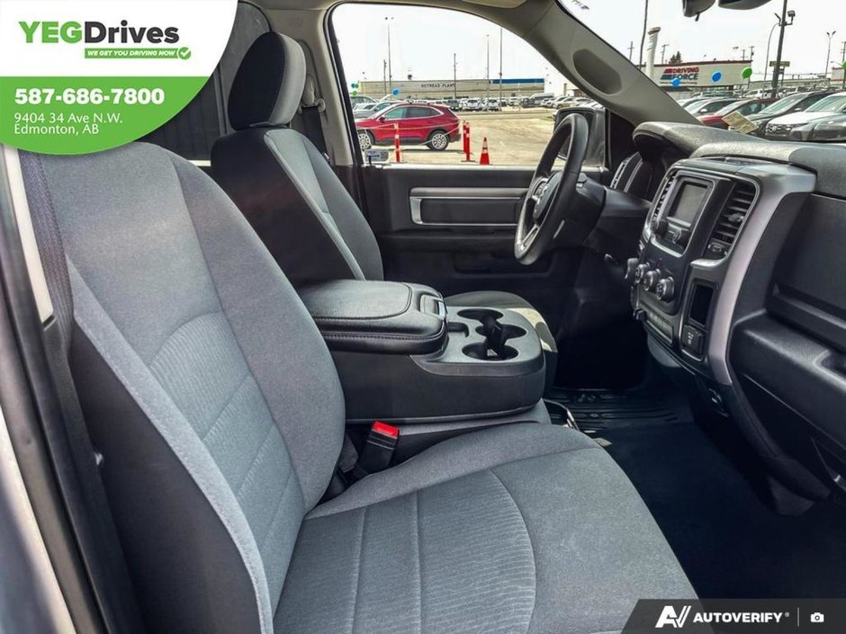 2023 Ram 1500 Classic SLT-21