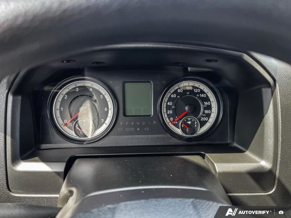 2023 Ram 1500 Classic SLT-14