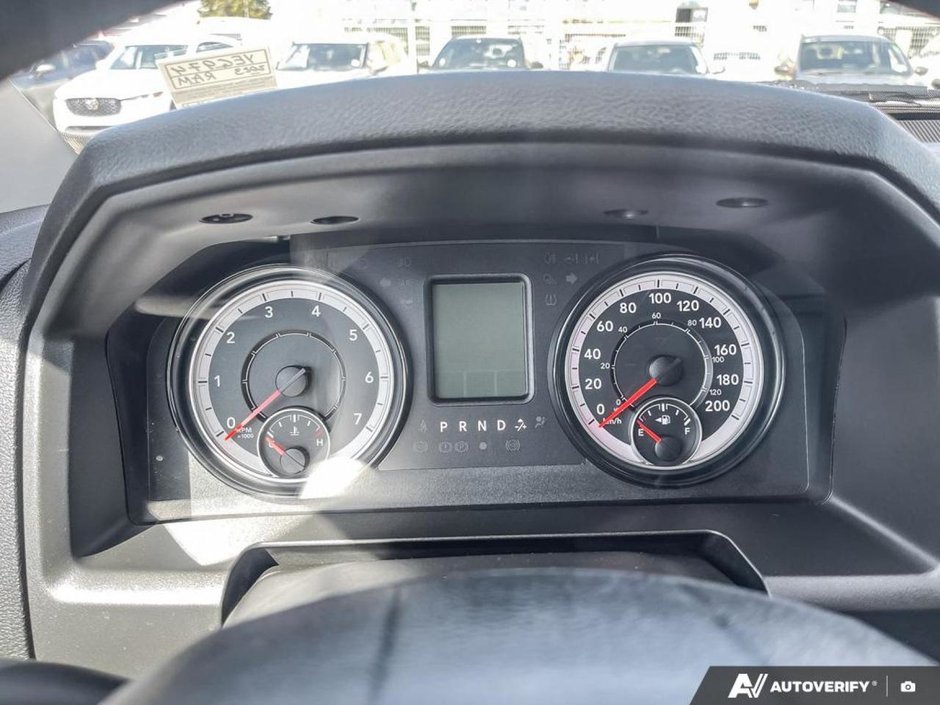 2023 Ram 1500 Classic SLT-14