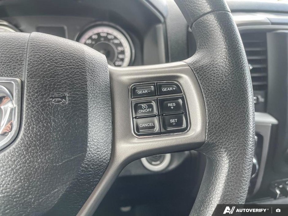 2023 Ram 1500 Classic SLT-15