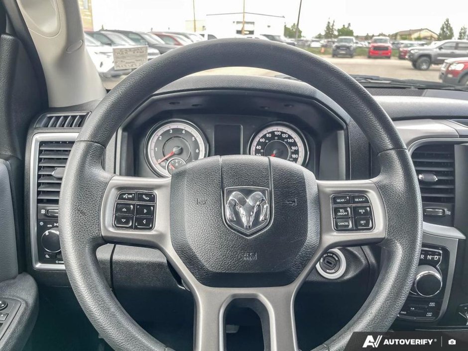 2023 Ram 1500 Classic SLT-13