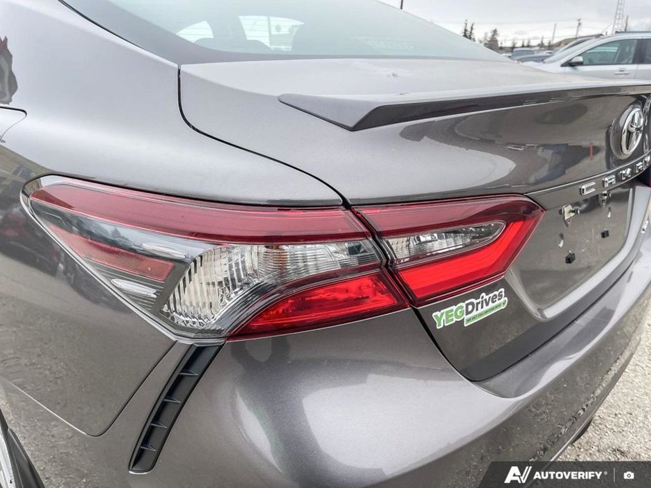 2024 Toyota CAMRY SE-10