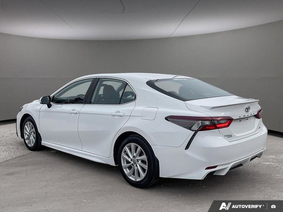 2024 Toyota CAMRY SE-3