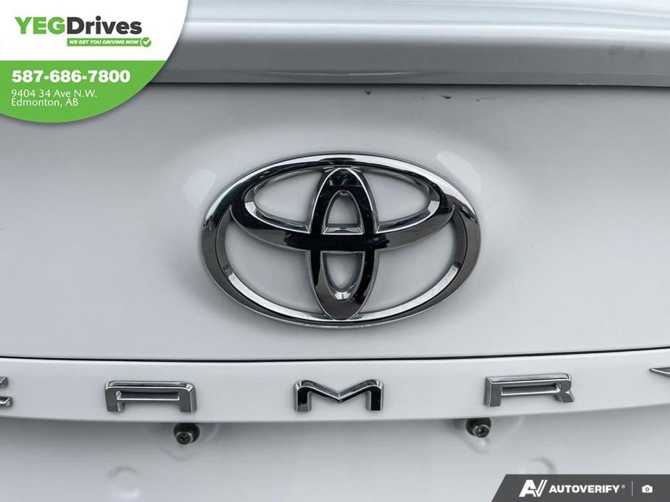 2024 Toyota CAMRY SE-8