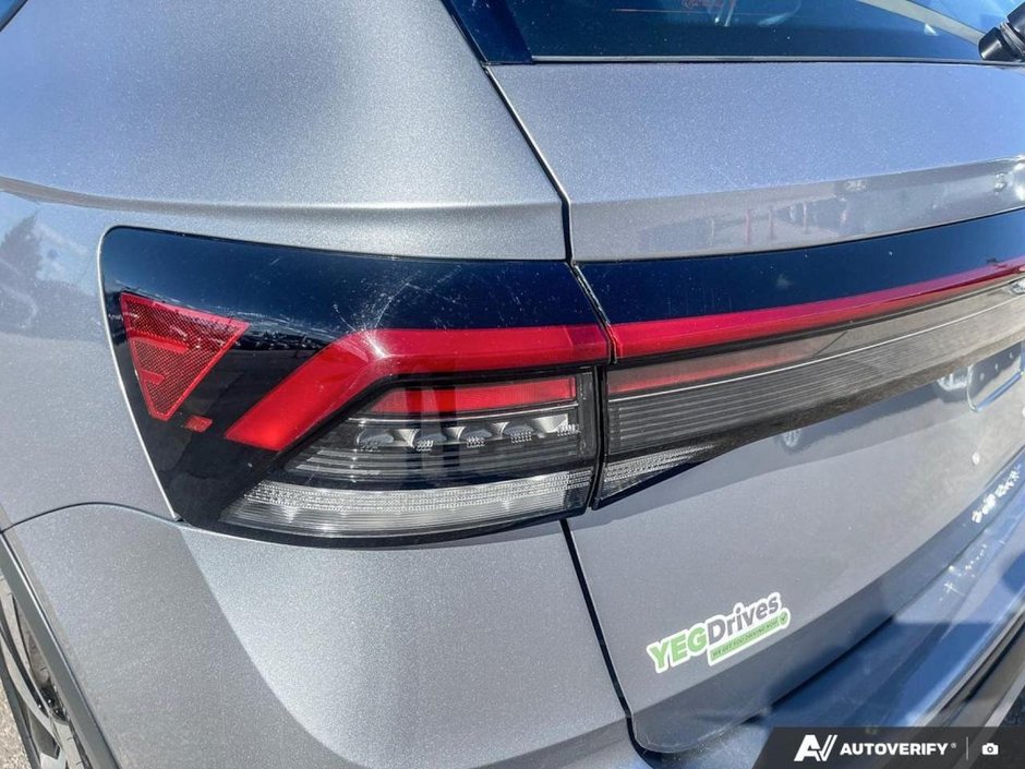 2025 Volkswagen Taos Trendline-10