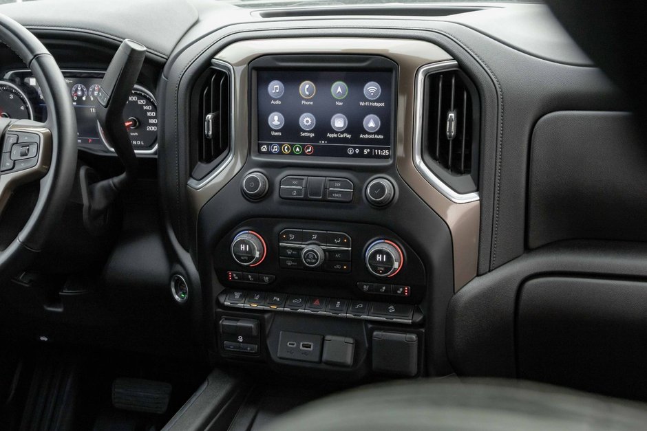 2023 Chevrolet Silverado 3500 HD High Country-19