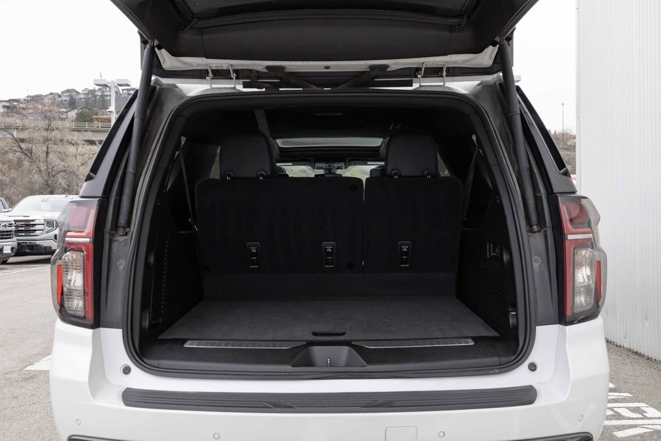 2021 Chevrolet Suburban RST-4