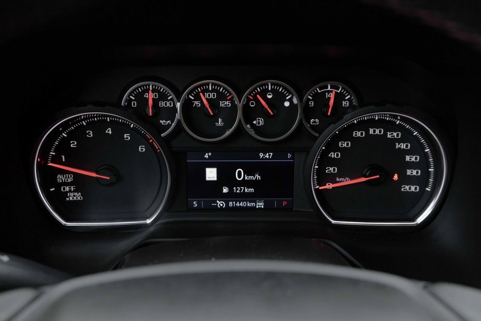 2021 Chevrolet Suburban RST-13