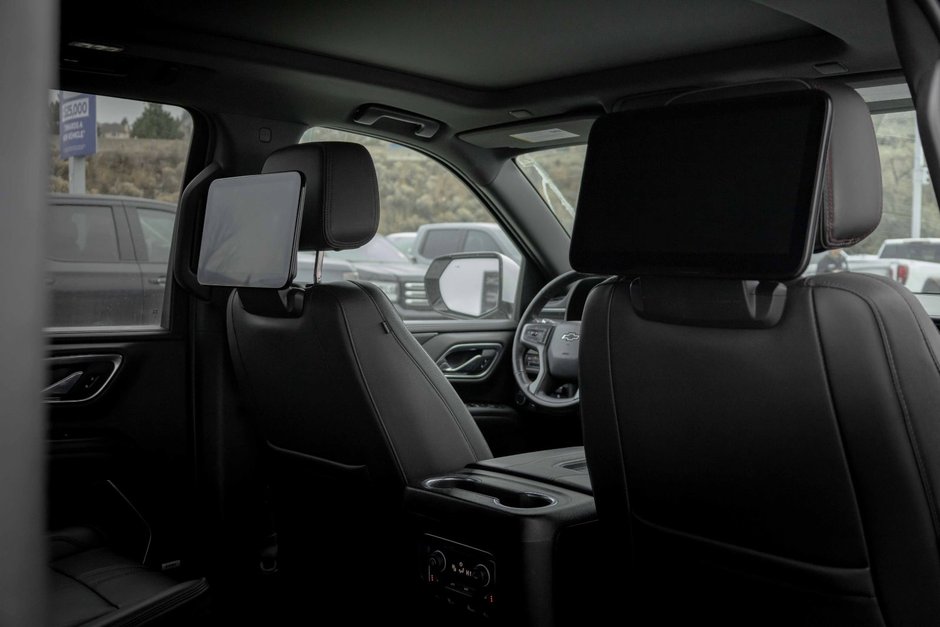 2021 Chevrolet Suburban RST-18