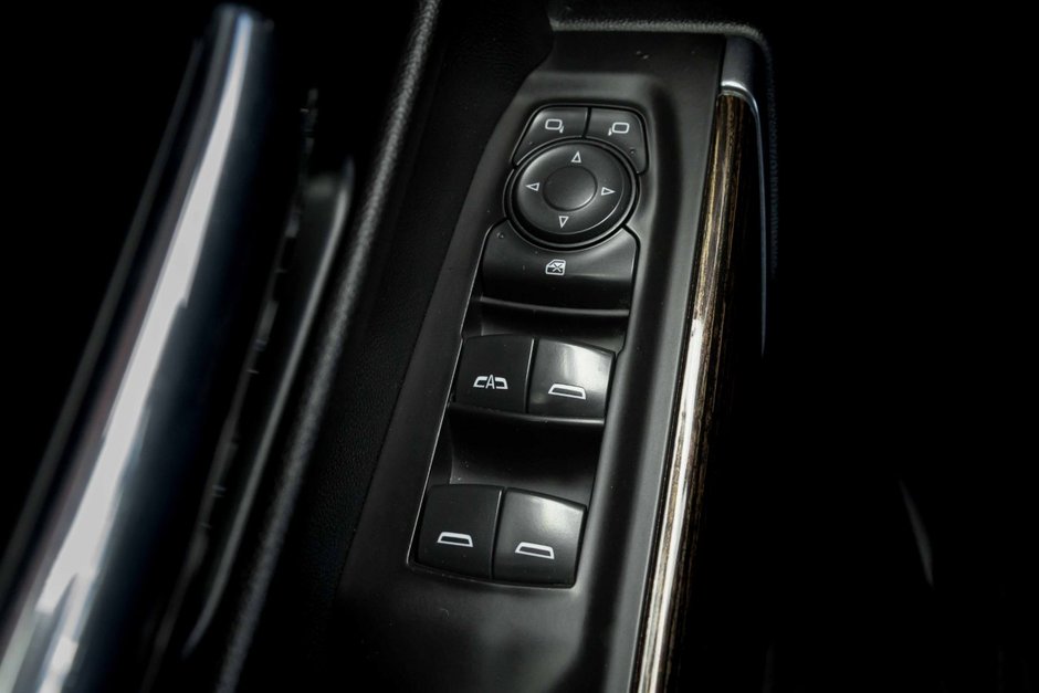 2020 GMC Sierra 1500 SLE-10