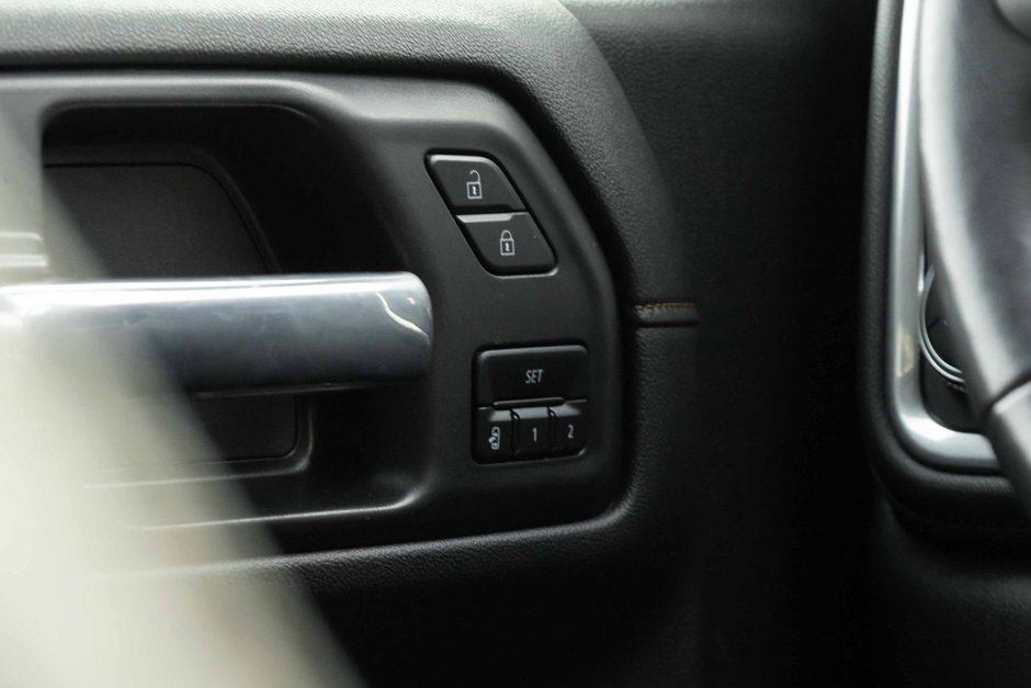 2021 GMC Sierra 1500 AT4-11