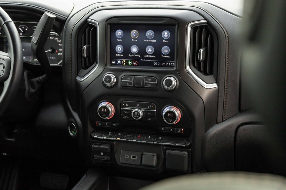 2021 GMC Sierra 1500 AT4-15