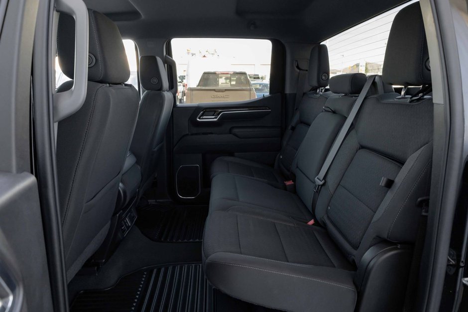 2022 GMC Sierra 1500 Elevation-16