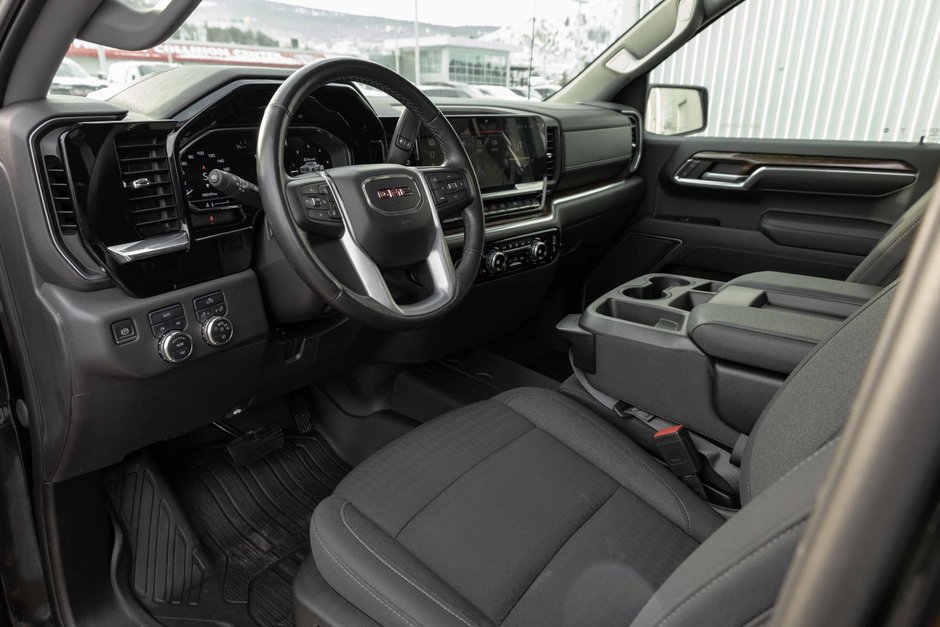 2022 GMC Sierra 1500 Elevation-9