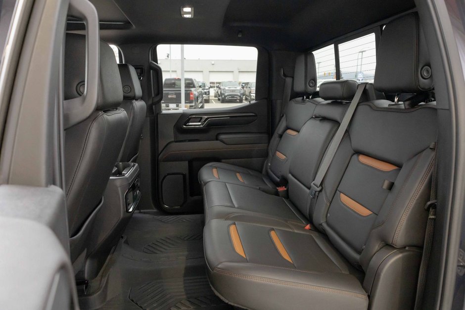 2022 GMC Sierra 1500 AT4-23