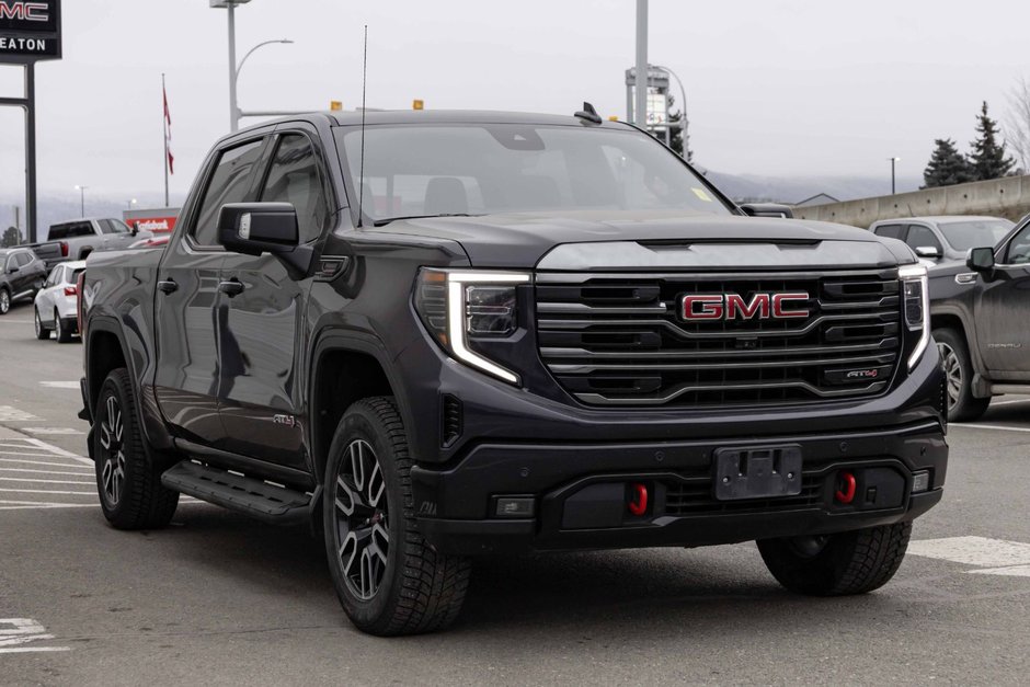 2022 GMC Sierra 1500 AT4-2