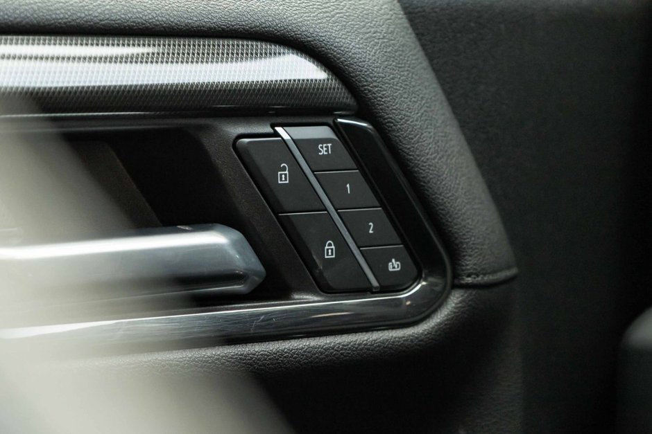 2024 GMC Sierra 1500 AT4-12